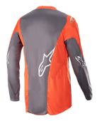 Alpinestars 2023 Racer Hoen Jersey, motorcross jersey, Magnet Hot Orange, achteraanzicht met grijze en oranje panelen en zilveren Astars-logo's op de mouwen en rug, hoogwaardige off-road kleding