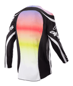Alpinestars 2023 Racer Semi Jersey, motocross shirt, zwart multicolor, achteraanzicht met een groot centraal paneel met een levendig kleurverloop van paars naar geel, zwarte mouwen en schouders met witte logo-accenten en gebogen lijnen, ontworpen voor off-road prestaties
