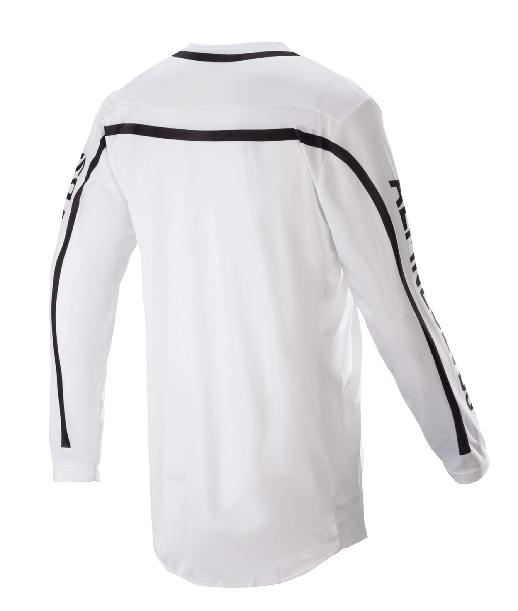 Alpinestars 2023 Racer Found Jersey, motocross jersey, wit, achteraanzicht met zwarte strepen over de schouders en mouwen, verlengde achterkant voor extra bedekking, lichtgewicht poly-stof constructie