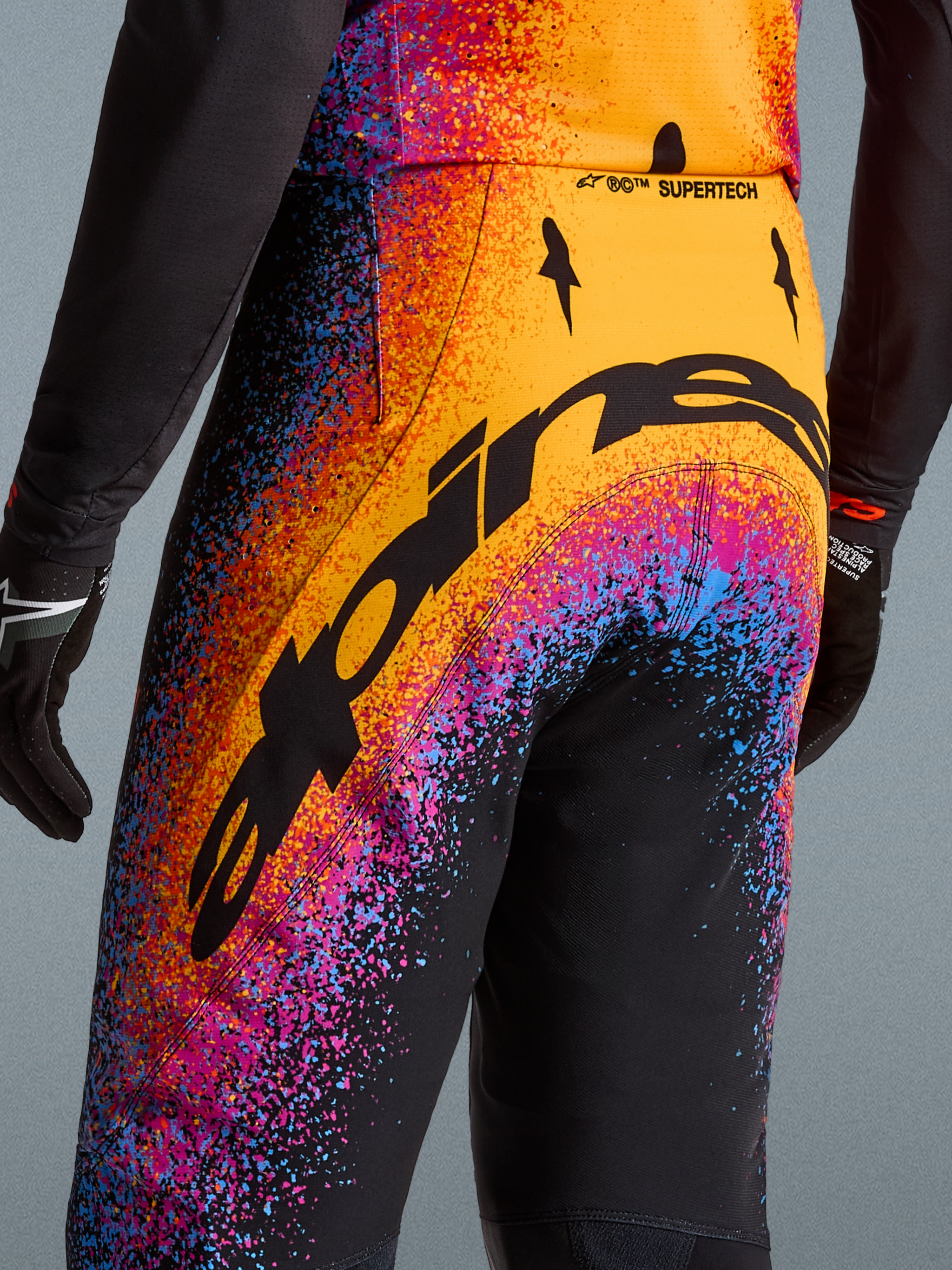 Limited Edition Supertech Black Hole Broek