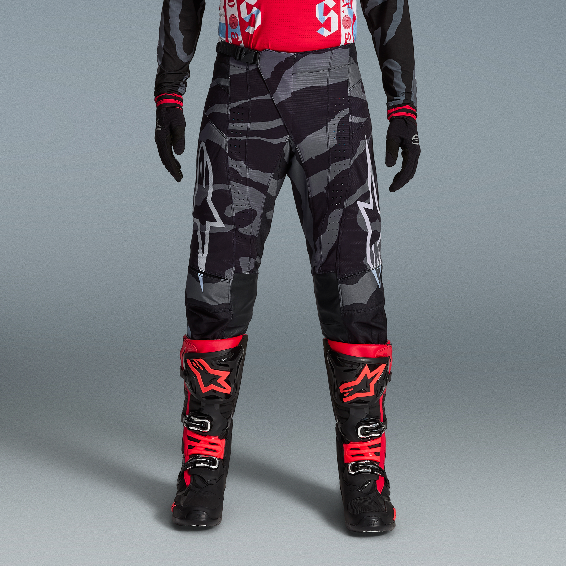 Limited Edition Techstar Beast Coast Gear Set