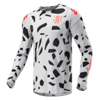 Alpinestars 2024 Techstar Rantera Jersey, motocross shirt, Haze Gray Camo met zwarte abstracte vormen en oranje accenten, lange mouwen, technische off-road race-uitrusting