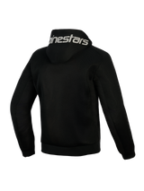 Alpinestars Chrome Superairflow Hoodie, zwart, achteraanzicht, met witte Alpinestars-branding op de capuchon, volledige 3D technische mesh-constructie voor ventilatie, beschermende motorkleding voor warm weer
