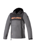 Alpinestars Sherpa hoodie, grijze en zwarte urban motoranorak voor heren, winddichte softshell met rood logo.
