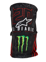 Alpinestars FQ20 Neck Tube Monster, lichtgewicht motor nektube, zwart met rode '20' en witte 'El Diablo' graphics, wit Alpinestars logo en groene Monster Energy-klauw, op de racerij geïnspireerd accessoire met een zijdezachte textuur