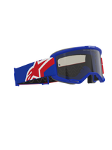 Alpinestars Vision Sand Goggles, off-road motorcrossbril, blauw, rood en wit frame en band, Dark Smoke getinte lens, met een brede band met siliconen achterzijde en ergonomisch gezichtsschuim