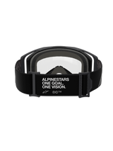 Alpinestars Vision 8 Corp Bril - Dual Pane, Zwart Helder, achteraanzicht met brede zwarte band met wit 'ALPINESTARS ONE GOAL. ONE VISION.' opschrift, zwart frame met heldere polycarbonaat lens en dik grijs meerlaags gezichtsschuim, professionele motocrossbril