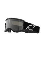 Alpinestars Vision 5 Corp motorcrossbril, crossbril, zwart frame met zilveren spiegelende lens, brede zwarte verstelbare band met groot wit Alpinestars sterlogo, gevoerd gezichtsschuim, One Goal One Vision branding