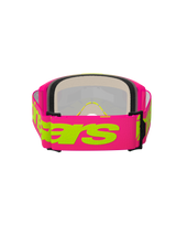 Alpinestars Vision 5 Wordmark Goggles, motorcrossbril, roze en fluogeel, achteraanzicht met de nadruk op de brede roze geweven band met geel Alpinestars-woordmerk, meerlaags gezichtsschuim en lichtgewicht urethaan frame