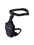 Alpinestars Access Beentas, zwarte motorbeentas, duurzame textielconstructie met verstelbare heupriem en dijbeenband, voorzien van Alpinestars-branding, reflecterende bies en snelsluiting, ergonomisch ontwerp voor het opbergen van kleine benodigdheden tijdens het rijden.