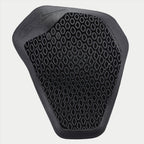 Alpinestars Nucleon Flex Plus schouderbeschermer, zwart, motorprotector-inzetstuk met een geperforeerde open honingraatstructuur, flexibel en ergonomisch ontwerp voor impactbescherming