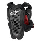 Alpinestars A-1 Pro Borstbeschermer, antraciet zwart en rood, achteraanzicht met het rugbeschermerpaneel, geperforeerde Polyhedron Technology voor ventilatie, wit Astars-logo, rode honingraatvoering aan de binnenkant, off-road motorbescherming