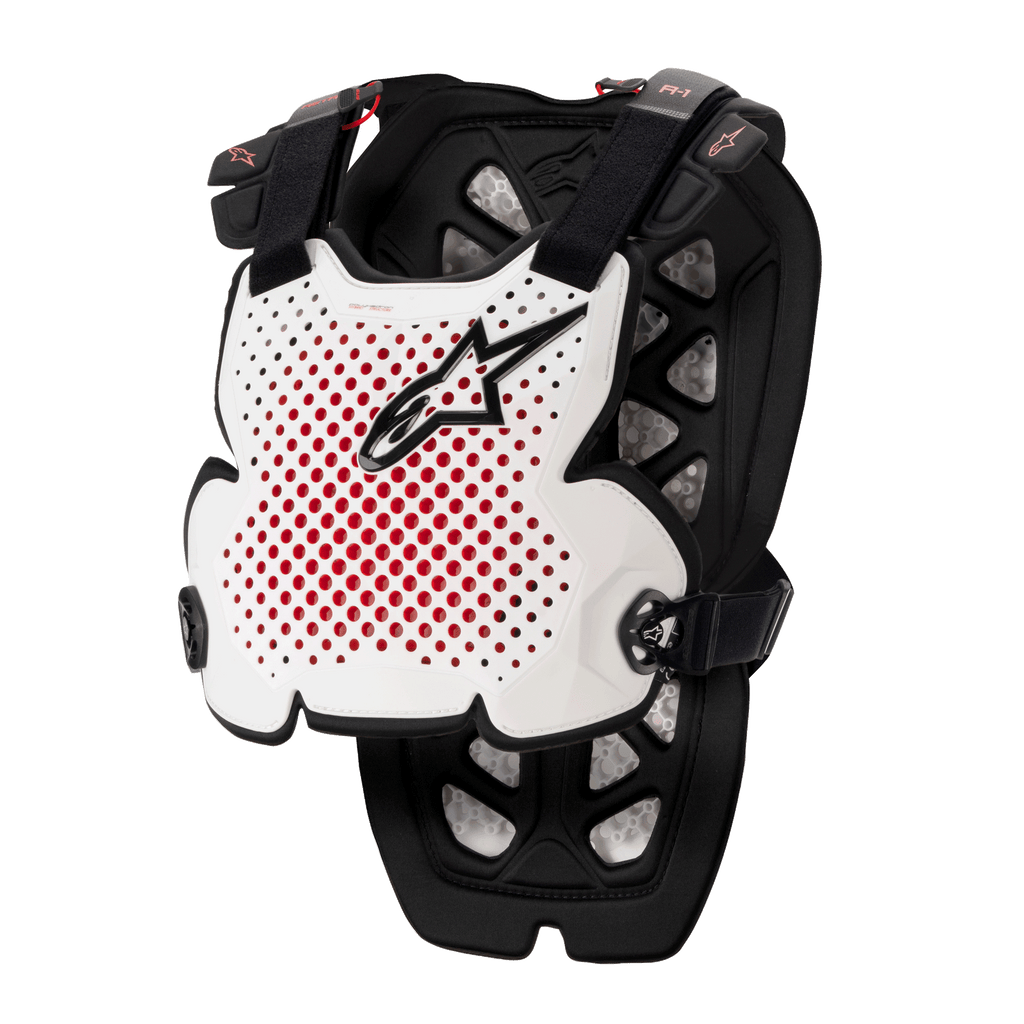 Alpinestars A-1 Pro borstbeschermer, motorcross body armor, wit, zwart en rood, voorzien van geperforeerde ventilatie met een rood interieur, zwart sterlogo, verstelbare zwarte banden, lichtgewicht beschermende vulling voor off-road racen