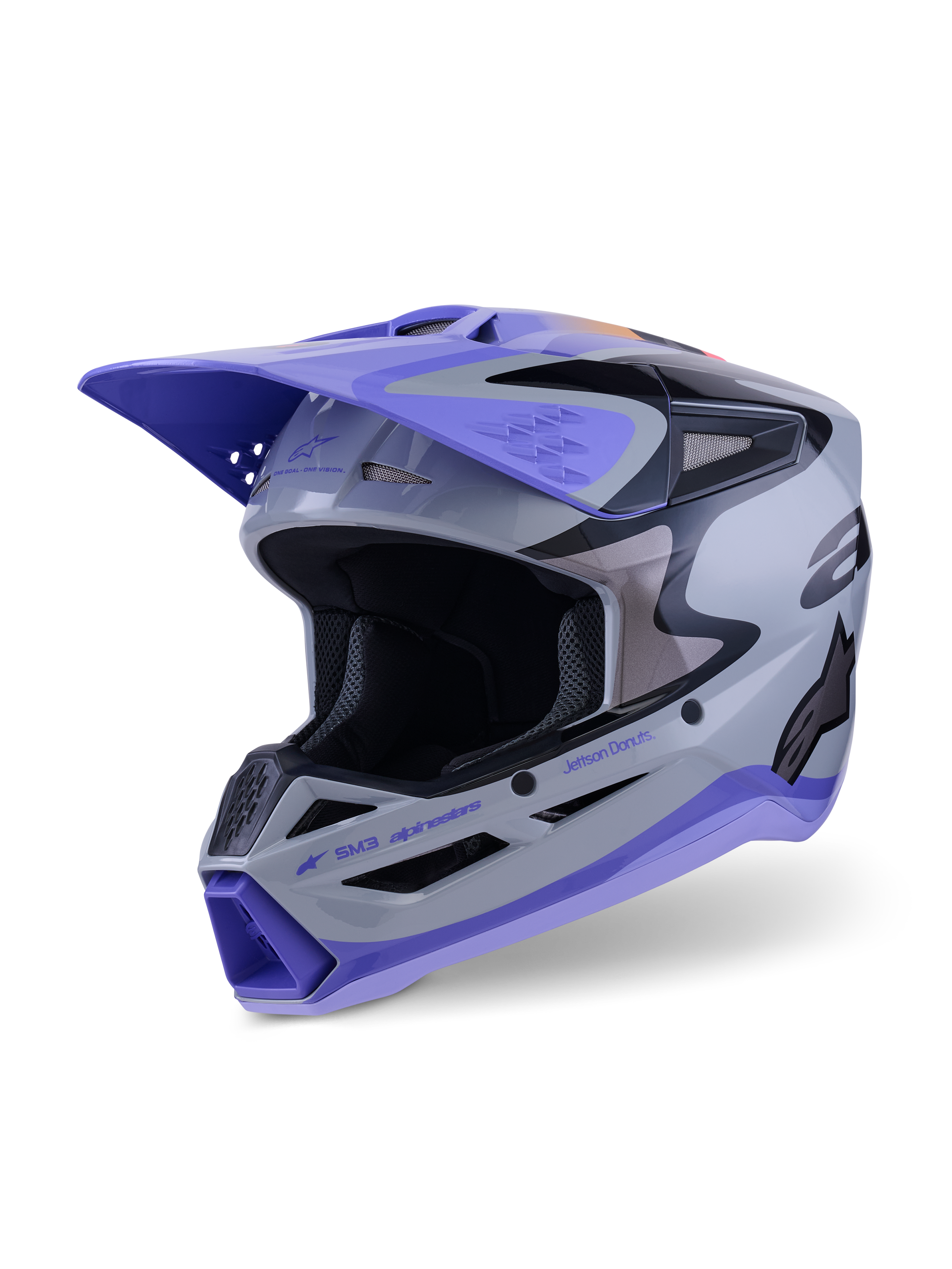 Alpinestars S-M3 Jettson Helm ECE 22.06, motorcrosshelm, grijs, paars en glanzend zwart, driekwart vooraanzicht met een paarse klep, zwarte merkaccenten en meerdere ventilatieopeningen voor off-road prestaties.