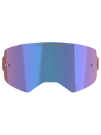 Alpinestars Supertech Mirror Lens, accessoire voor motorcrossbril, spiegelblauw met paarse tinten, voorzien van Absolute Vision™-technologie, geïntegreerde tear-off posts en 'ONE GOAL. ONE VISION.' slogan aan de bovenzijde.