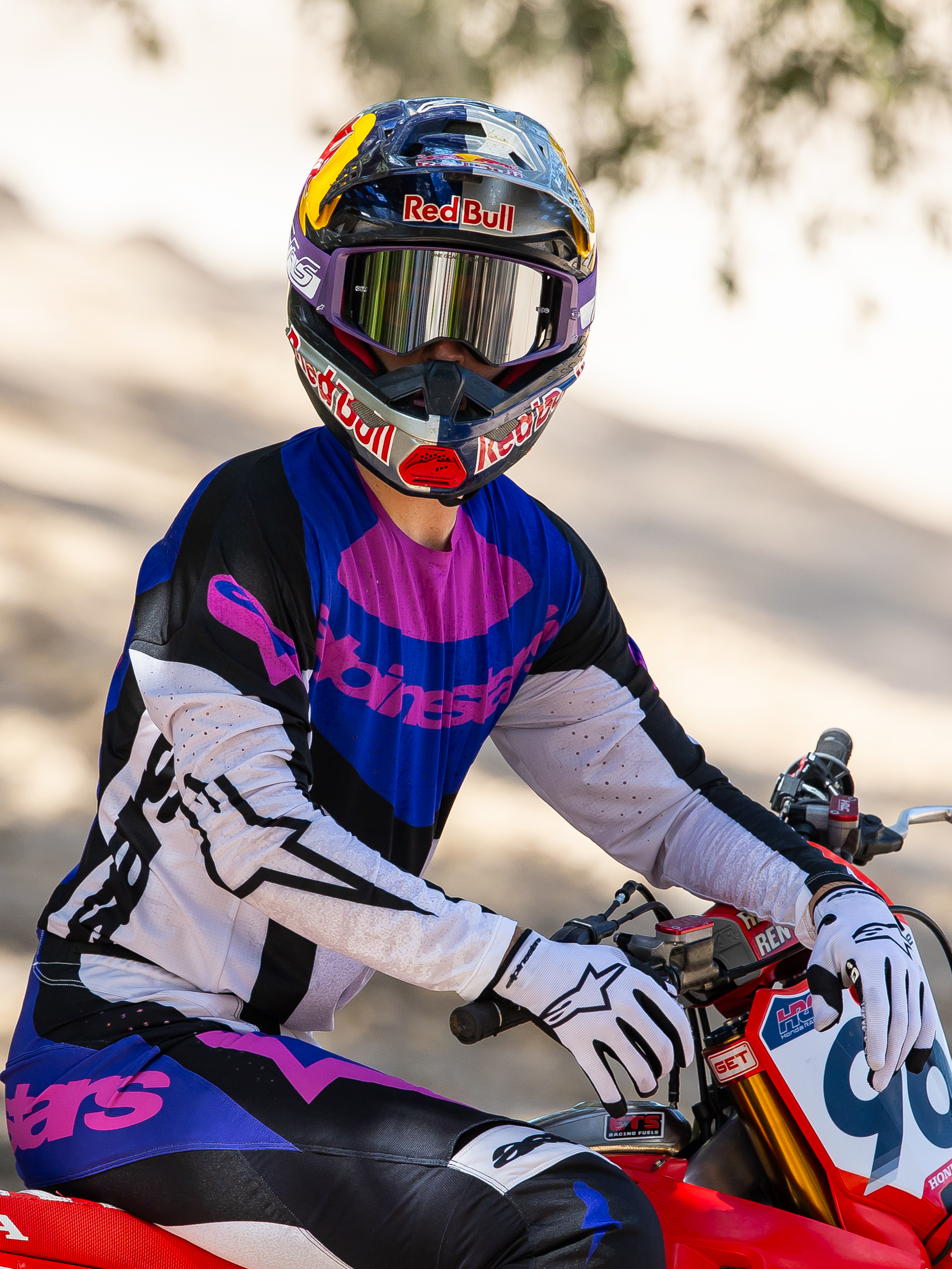 HUNTA96 XXV Supertech Vision - Purple MX Goggles | Alpinestars® HUNTA96 XXV Supertech Vision - Purple MX Goggles | Alpinestars®