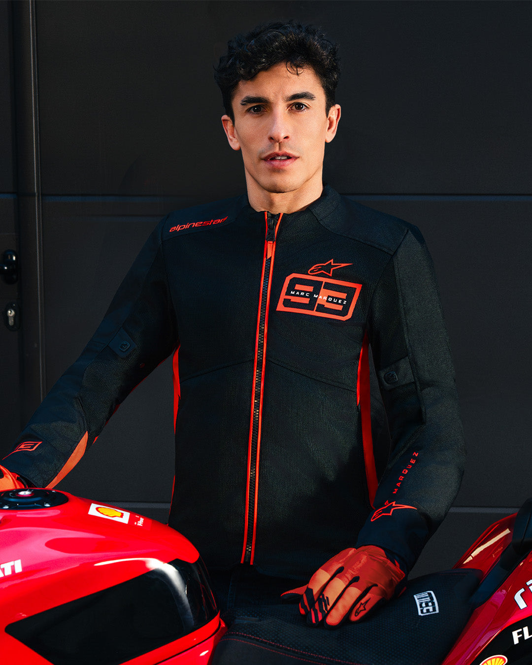 MM 93 - Red Motorcycle Bag | Alpinestars®