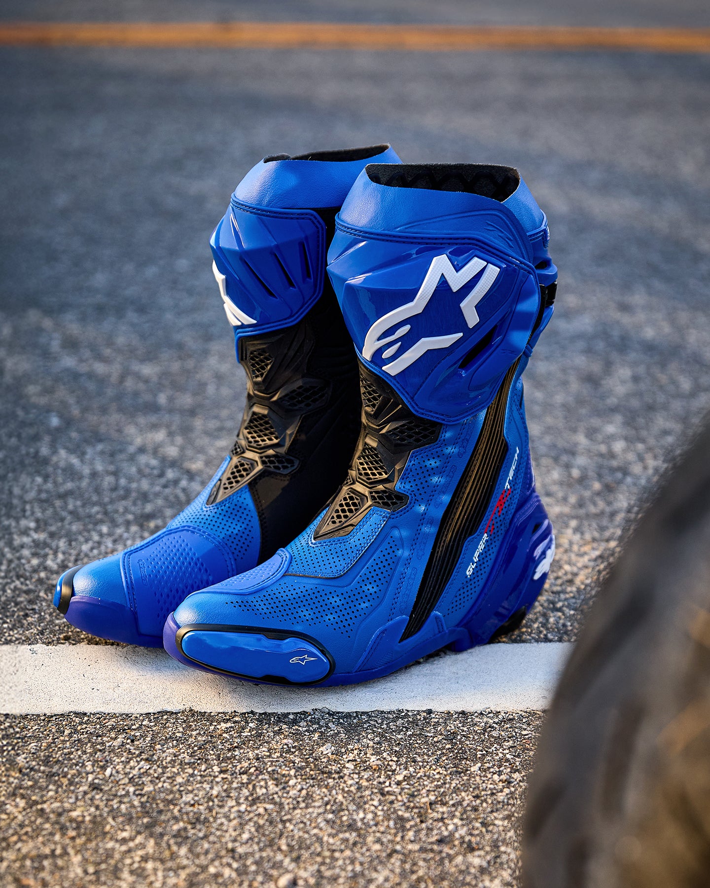 Supertech R Vented - Zwart Laarzen Motorcycle | Alpinestars®