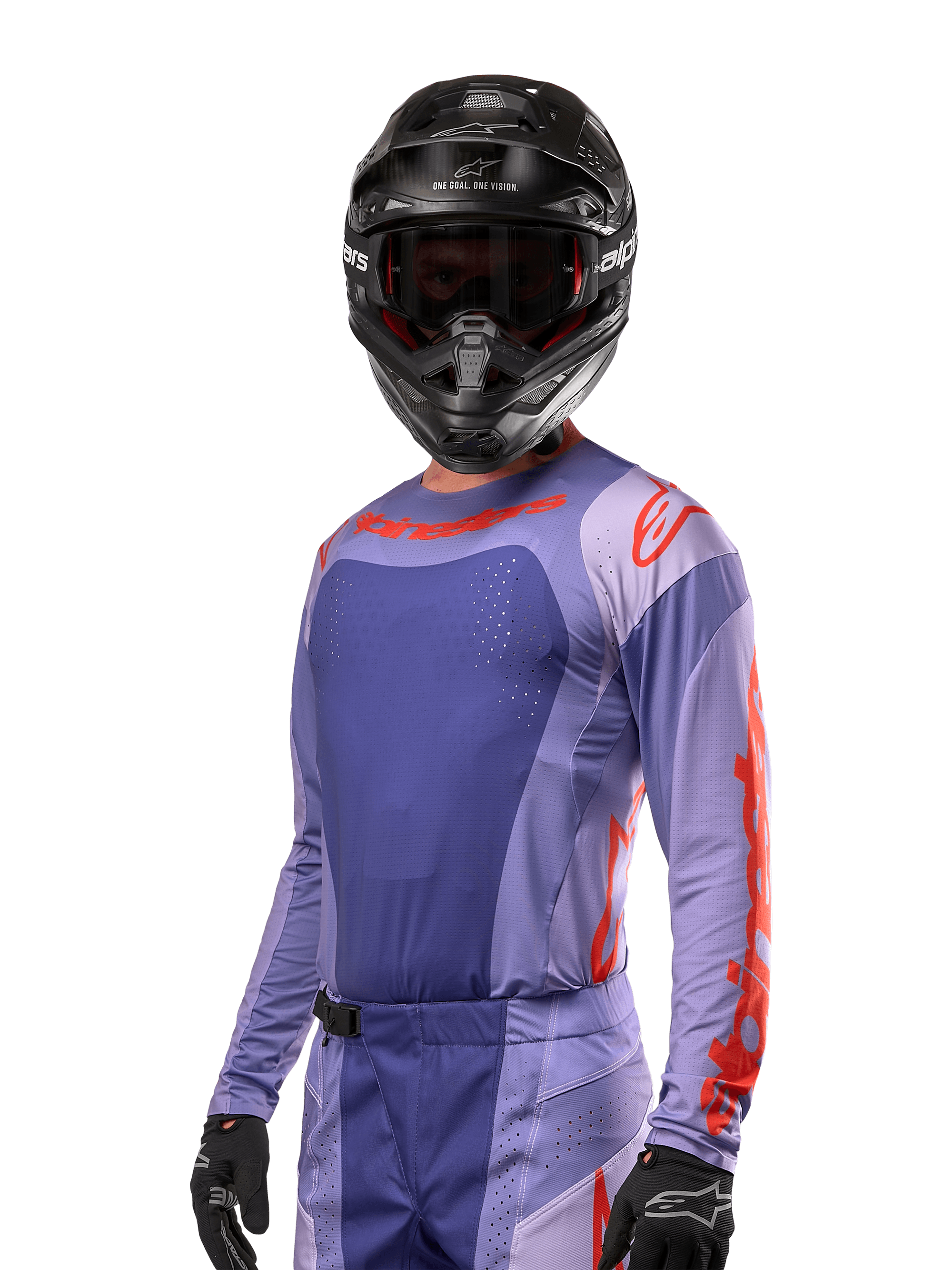 Alpinestars 2024 Techstar Ocuri Jersey, motorcross raceshirt, paars en feloranje, lange mouwen met lasergesneden perforaties voor ventilatie, atletische racepasvorm, gedragen met zwarte motorcrosshelm en handschoenen