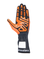 Alpinestars Tech-1 K V3 karthandschoenen, zwart en oranje, palmweergave met gedetailleerd siliconen grippatroon, lange manchet met wit Alpinestars-logo, ergonomisch ontwerp voor karten