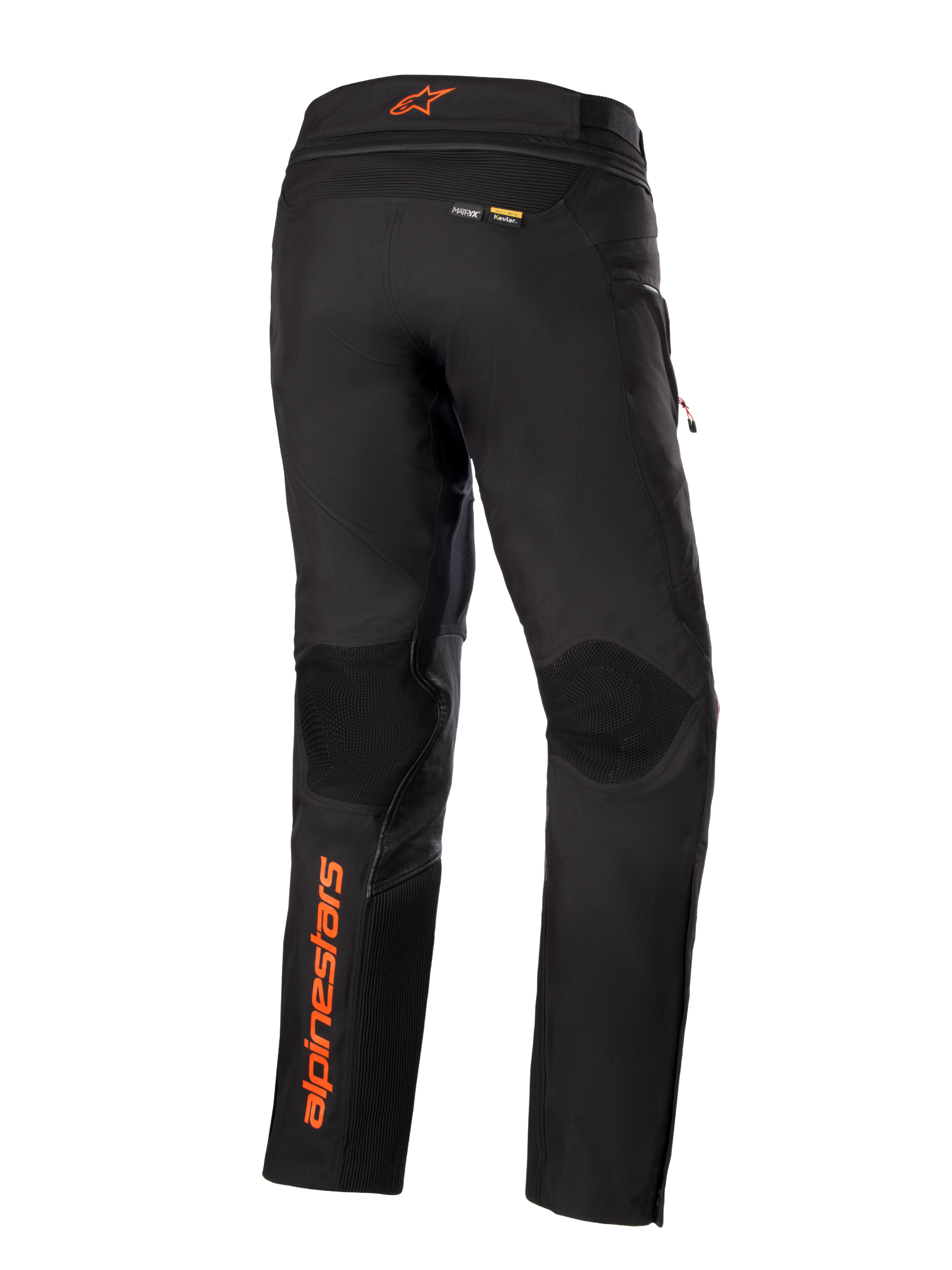 Alpinestars AMT-10R Drystar® XF broek, zwart met oranje accenten, achteraanzicht met verticaal oranje Alpinestars-logo op het linkerbeen, getextureerde kniepanelen en Kevlar- en Matryx-branding, technische adventure touring motorbroek.